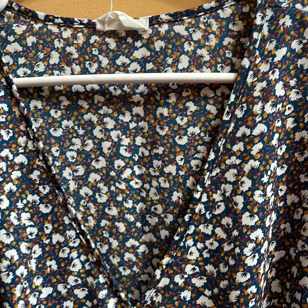 Blouse - Picture 3 of 3